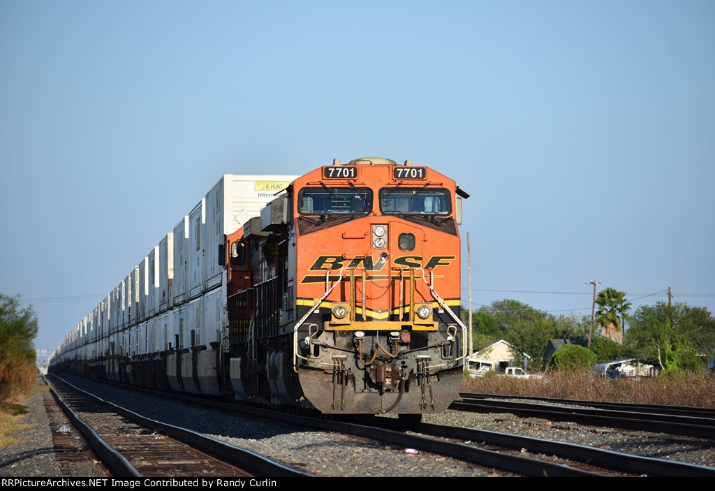 BNSF 7701 West